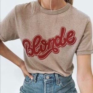 ELLANDEMM blonde T-shirt